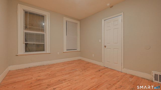 17 Shelton Avenue, New Haven, CT 06511