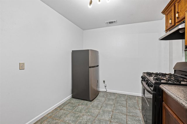 7426 Miley Street, Houston, TX 77028