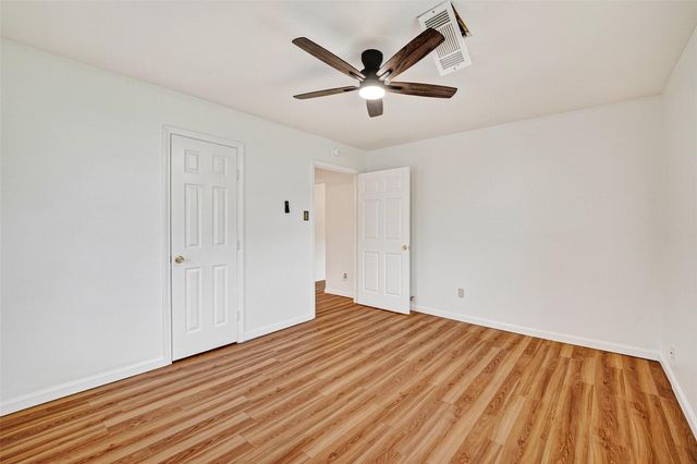 7426 Miley Street, Houston, TX 77028