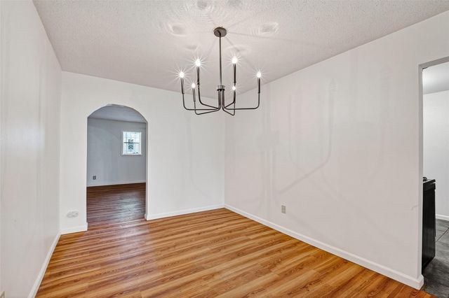 7426 Miley Street, Houston, TX 77028