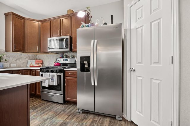 2366 Timberland Country Drive, Conroe, TX 77304