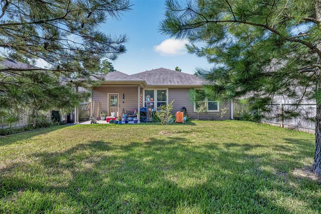 2366 Timberland Country Drive, Conroe, TX 77304