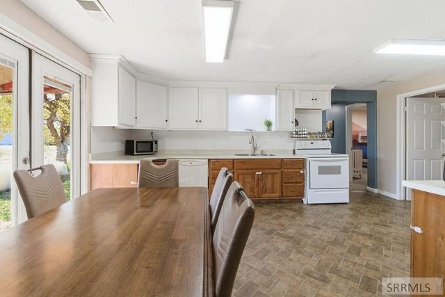 7700 S 400 W, Rexburg, ID 83440