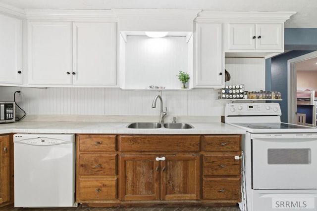 7700 S 400 W, Rexburg, ID 83440