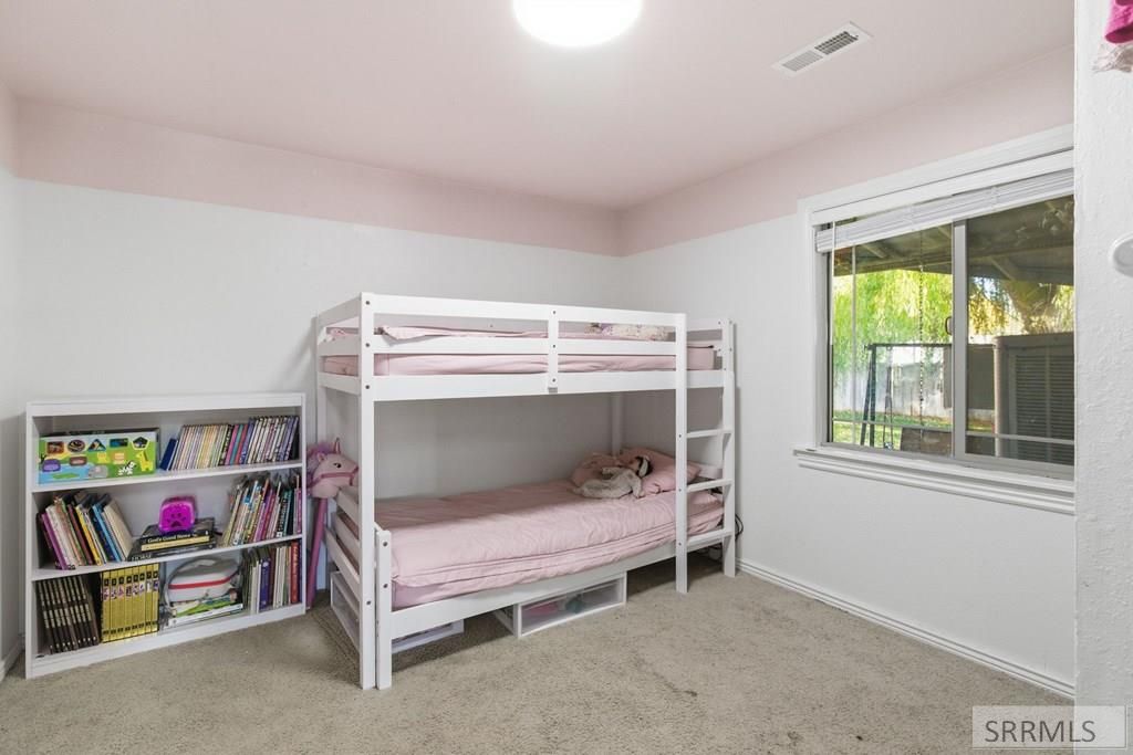 Image 12 of property listing at 7700 S 400 W, Rexburg, ID 83440