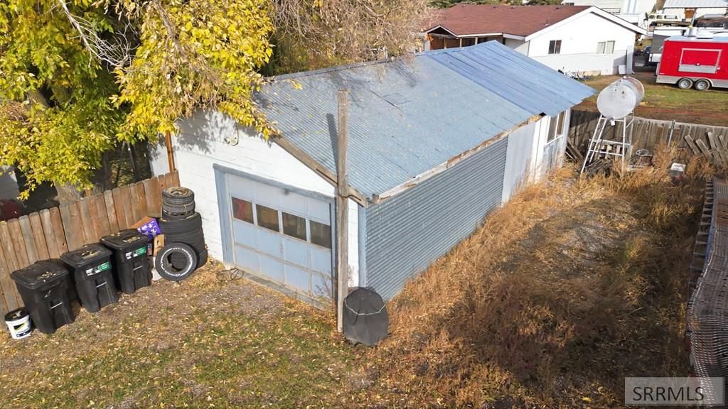 Image 6 of property listing at 7700 S 400 W, Rexburg, ID 83440