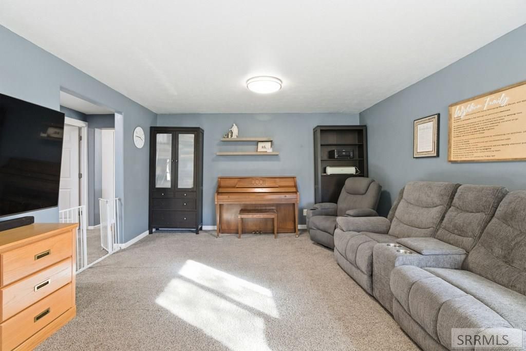 Image 7 of property listing at 7700 S 400 W, Rexburg, ID 83440