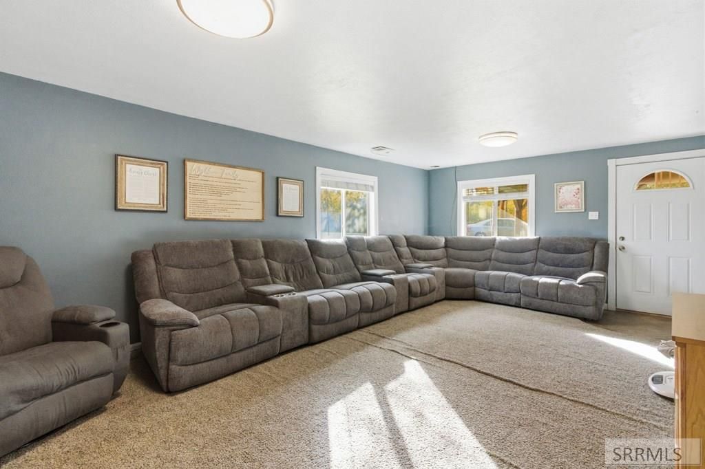 Image 8 of property listing at 7700 S 400 W, Rexburg, ID 83440