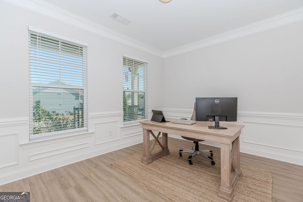 6829 Benjamin Drive, Flowery Branch, GA 30542 — photo 5