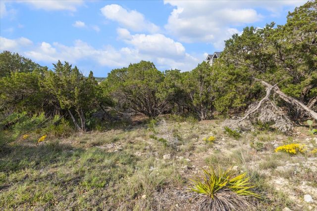 200 Westwater CT, Lago Vista, TX 78645