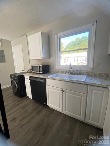 900 Junius Street A, Gastonia, NC 28052