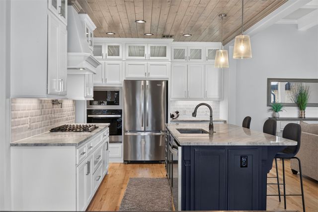 16504 S 1st Court E, Glenpool, OK 74033