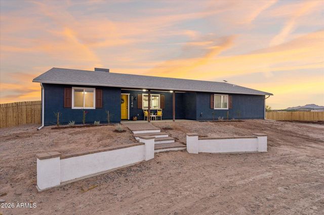 5146 N FLORES Lane, Casa Grande, AZ 85194