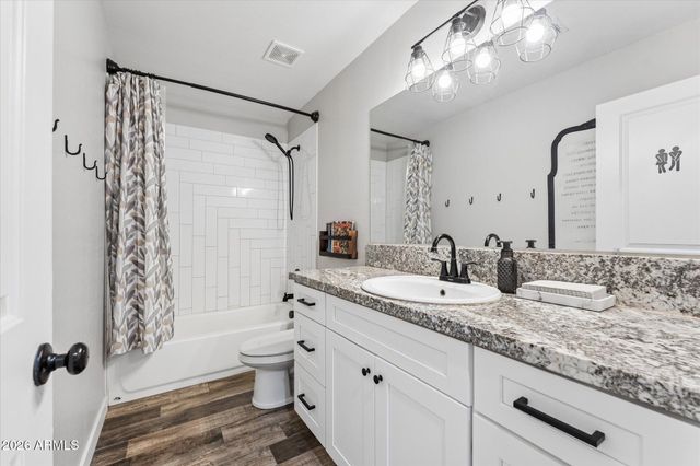 5146 N FLORES Lane, Casa Grande, AZ 85194