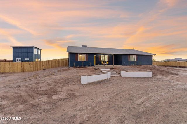 5146 N FLORES Lane, Casa Grande, AZ 85194