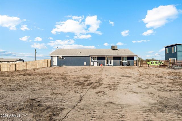 5146 N FLORES Lane, Casa Grande, AZ 85194