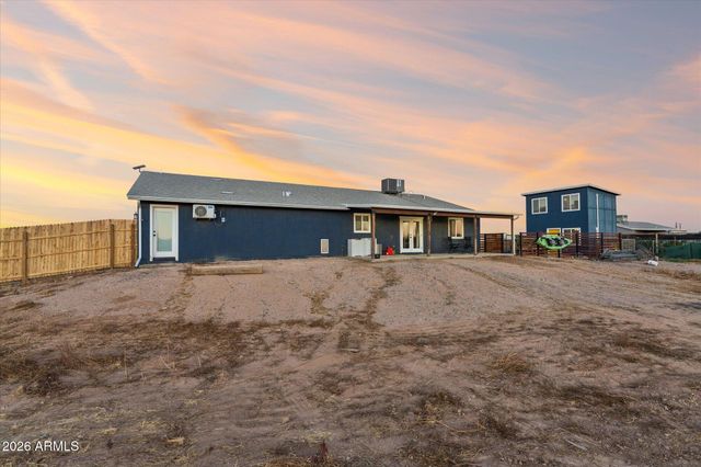 5146 N FLORES Lane, Casa Grande, AZ 85194