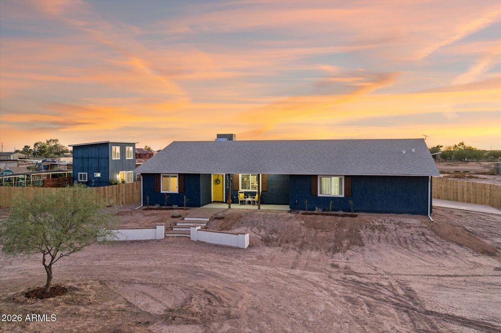 5146 N FLORES Lane, Casa Grande, AZ 85194