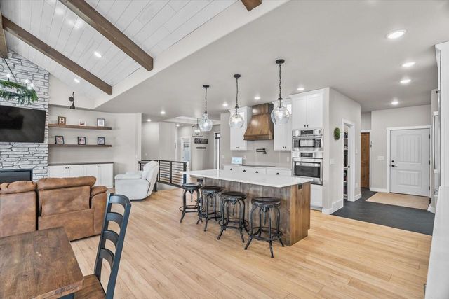 212508 STURM ROAD, Stratford, WI 54484