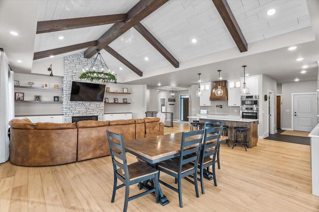 212508 STURM ROAD, Stratford, WI 54484