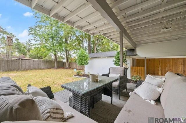 4759 Sweetbriar St, Baton Rouge, LA 70808