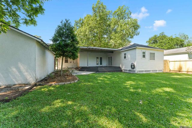 4759 Sweetbriar St, Baton Rouge, LA 70808