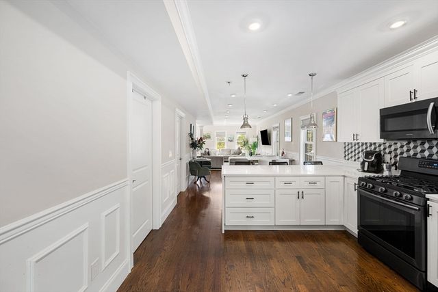 36-38 Fenwick 38, Somerville, MA 02145