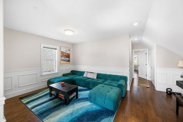 36-38 Fenwick 38, Somerville, MA 02145