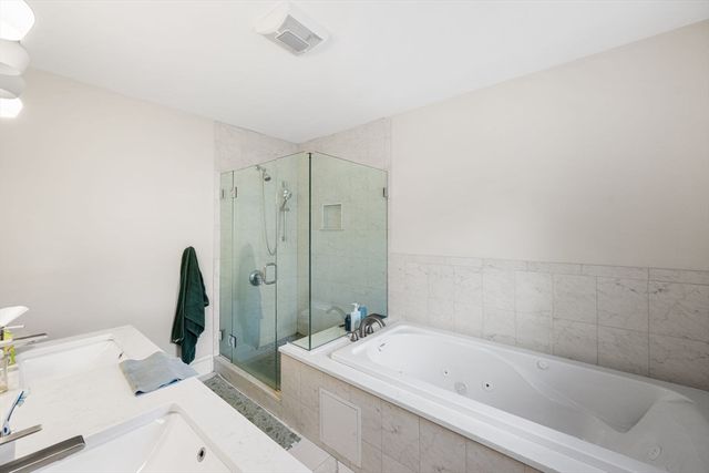36-38 Fenwick 38, Somerville, MA 02145