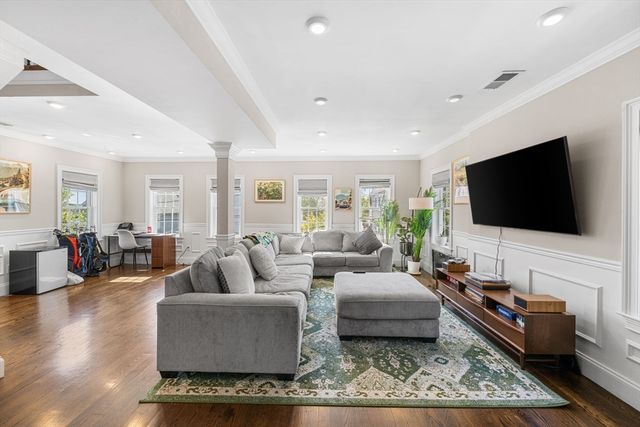 36-38 Fenwick 38, Somerville, MA 02145