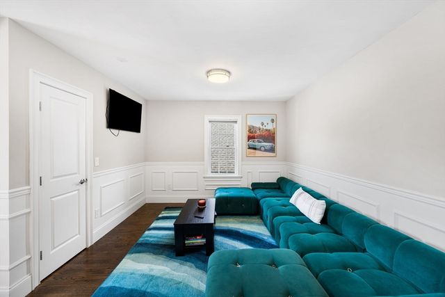 36-38 Fenwick 38, Somerville, MA 02145