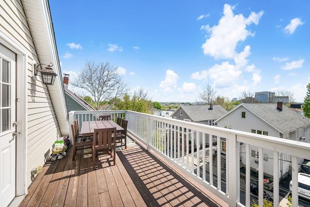 36-38 Fenwick 38, Somerville, MA 02145