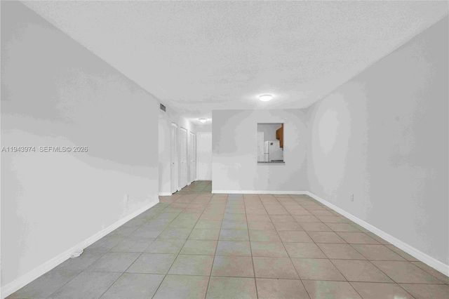 8600 SW 109th Ave 4-101, Miami, FL 33173