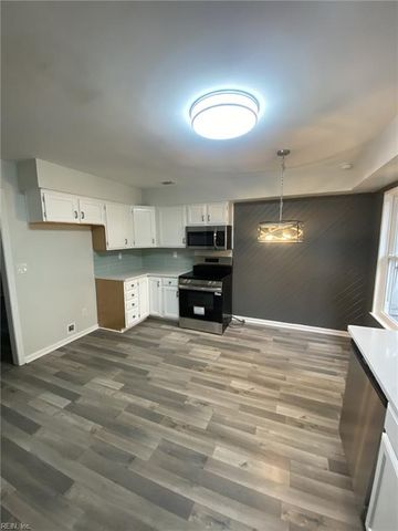 988 Kela CRES, Virginia Beach, VA 23451