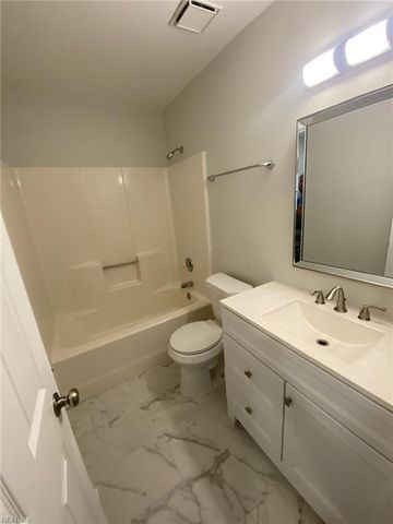 988 Kela CRES, Virginia Beach, VA 23451