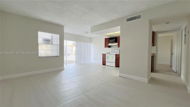 9331 SW 4th St 101A, Miami, FL 33174