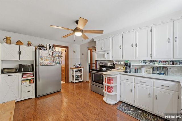 14 Birchwood Pass, West Milford, NJ 07480