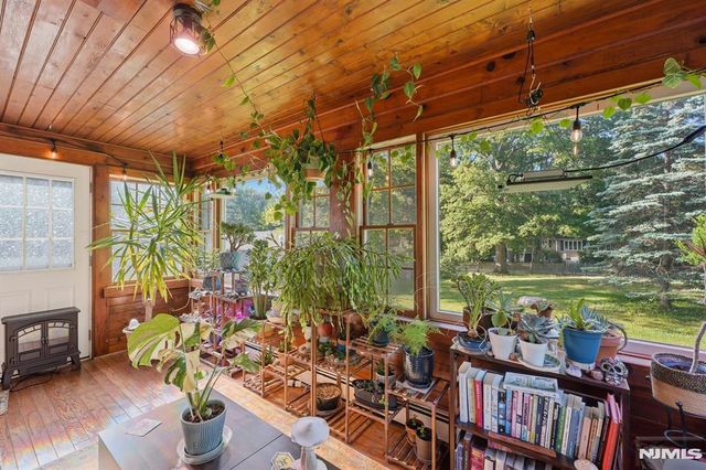 14 Birchwood Pass, West Milford, NJ 07480