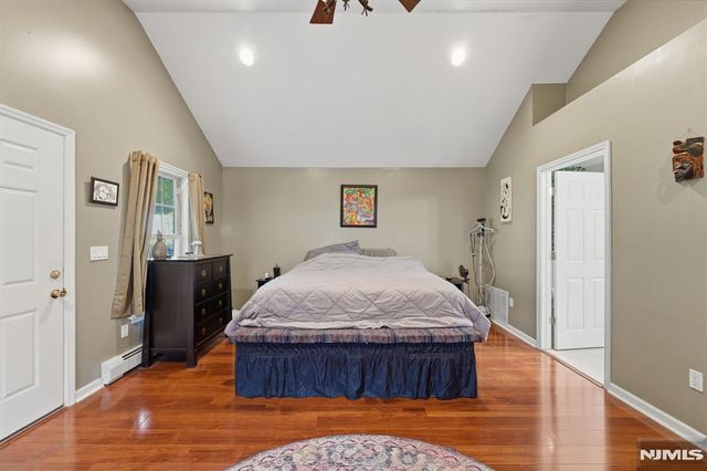 14 Birchwood Pass, West Milford, NJ 07480