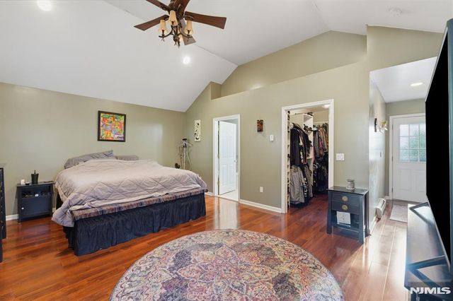 14 Birchwood Pass, West Milford, NJ 07480