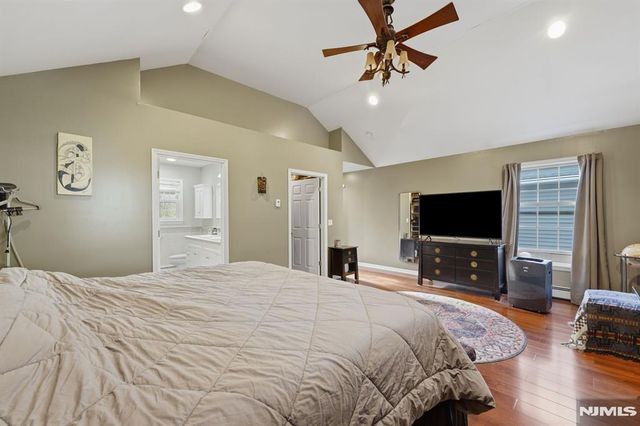 14 Birchwood Pass, West Milford, NJ 07480