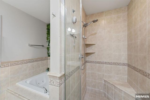 14 Birchwood Pass, West Milford, NJ 07480