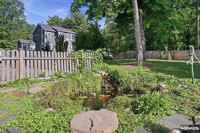 14 Birchwood Pass, West Milford, NJ 07480