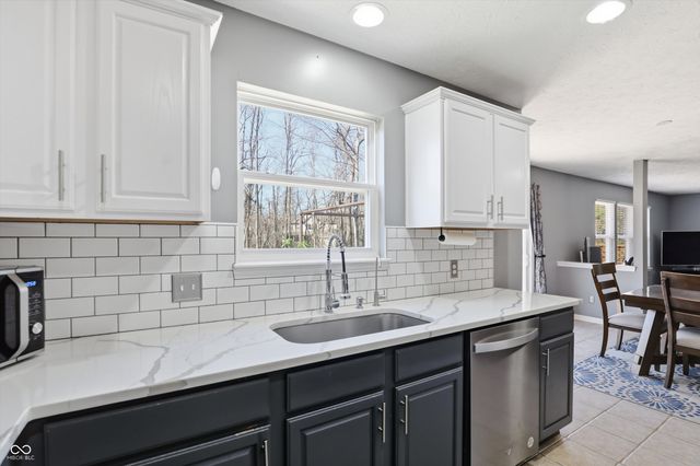 14459 Stanley Terrace, Fishers, IN 46037