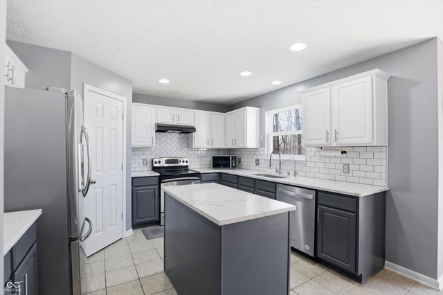 14459 Stanley Terrace, Fishers, IN 46037