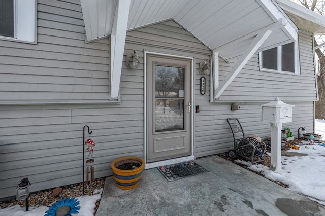 3326 S Elizabeth Ave, Wichita, KS 67217