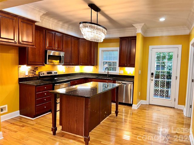 2529 Madeline Meadow Drive, Charlotte, NC 28217
