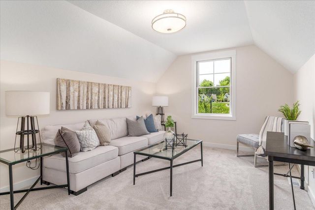 2484 Sydney Lane, Hudson, WI 54016