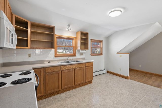 33 S 4th St, Bayfield, WI 54814