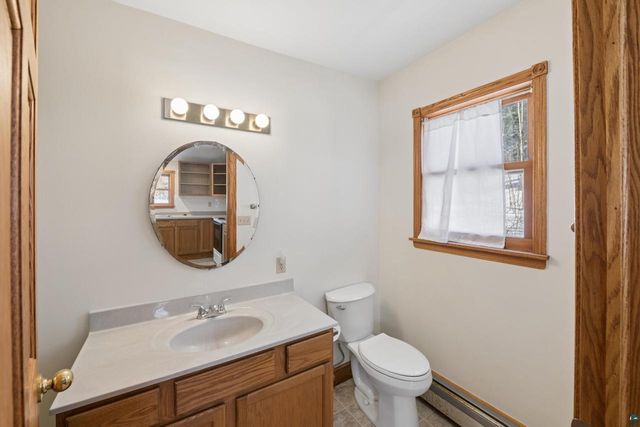 33 S 4th St, Bayfield, WI 54814